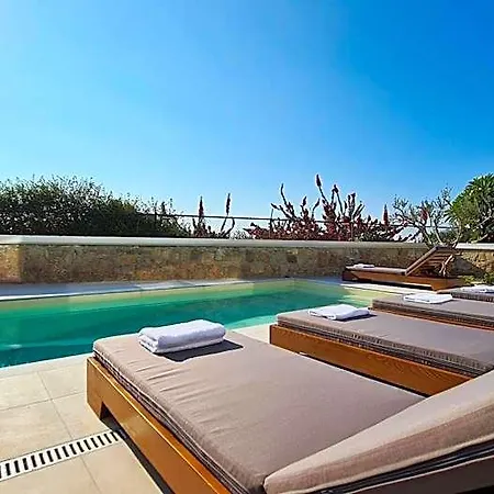 Phaedrus Living Seaview Luxury Venus