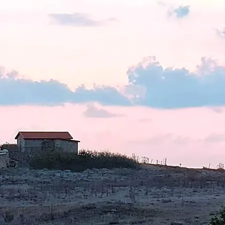 Phaedrus Living Seaview Luxury Venus